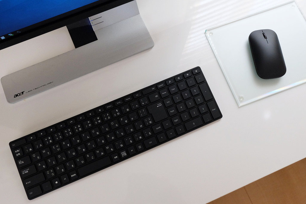 Microsoft Designer Bluetooth Desktop(7N9-00023)のレビュー
