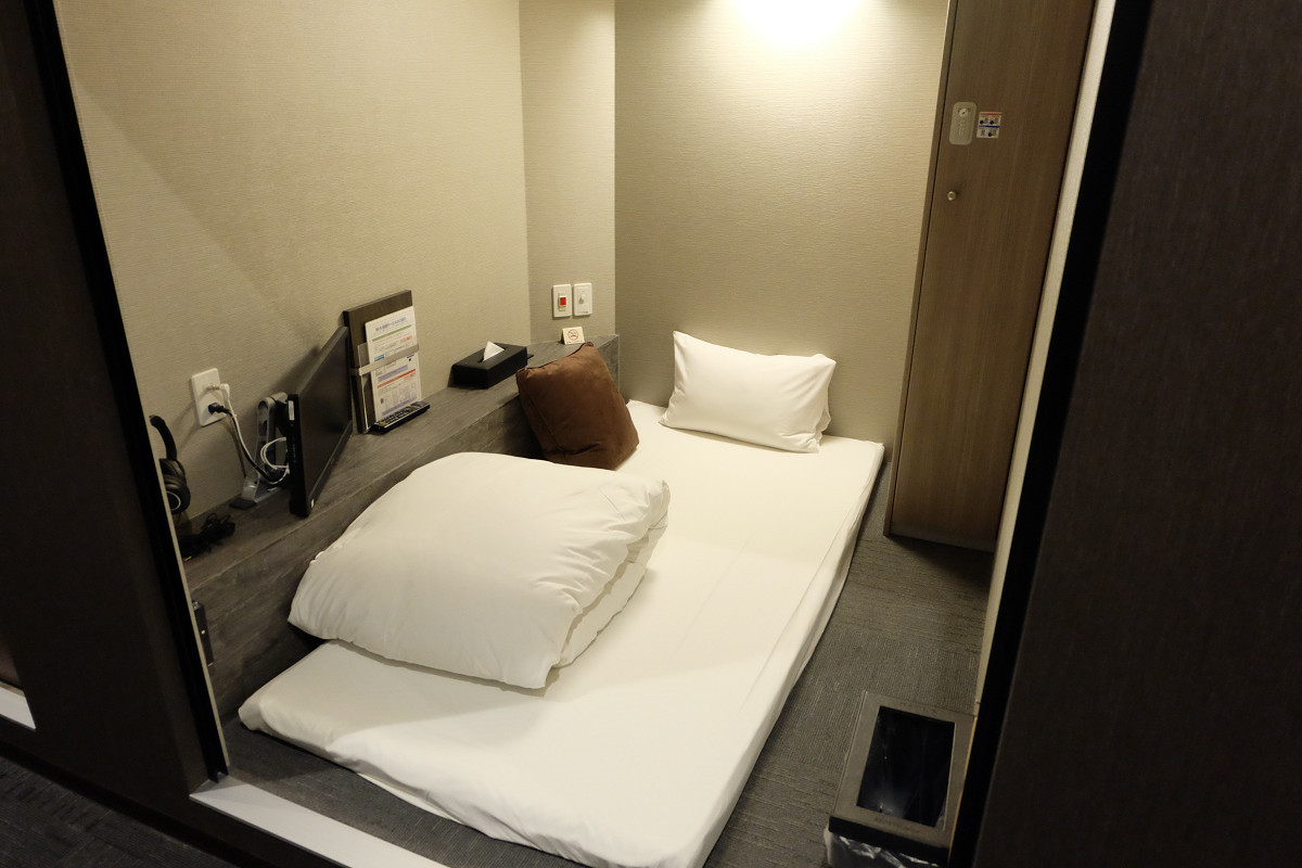 横からのアングル