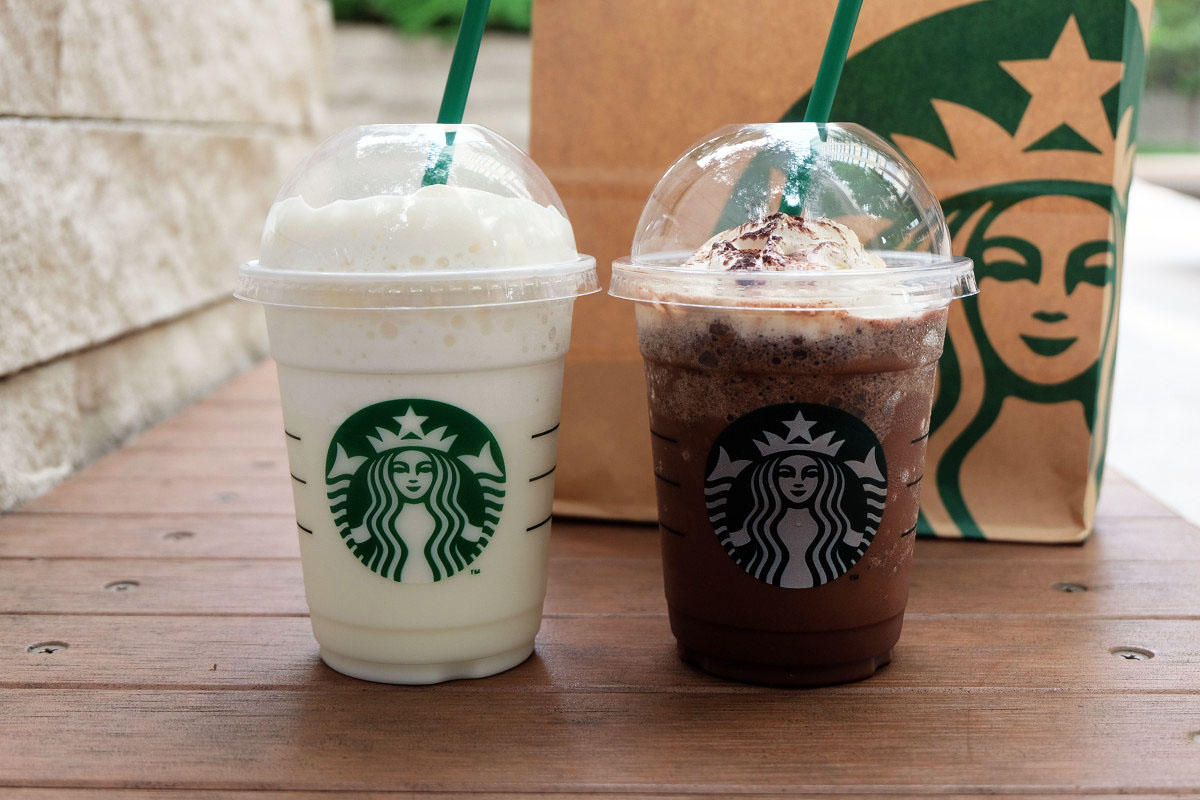 バニラ クリーム フラペチーノ、ダーク モカ チップ フラペチーノ