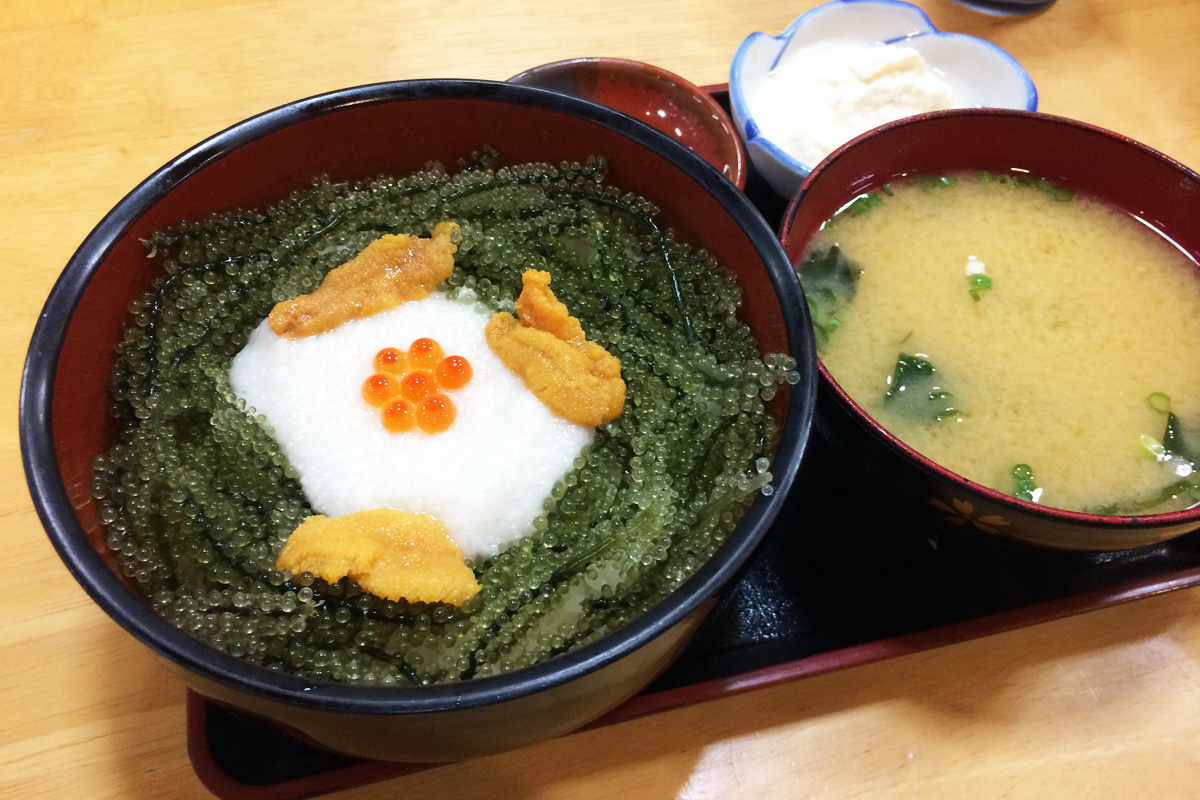 元祖 海ぶどう 本店「海ぶどう丼」