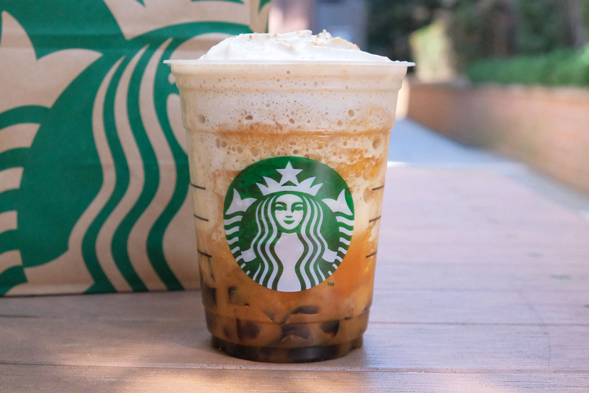 上に乗ったクリーム