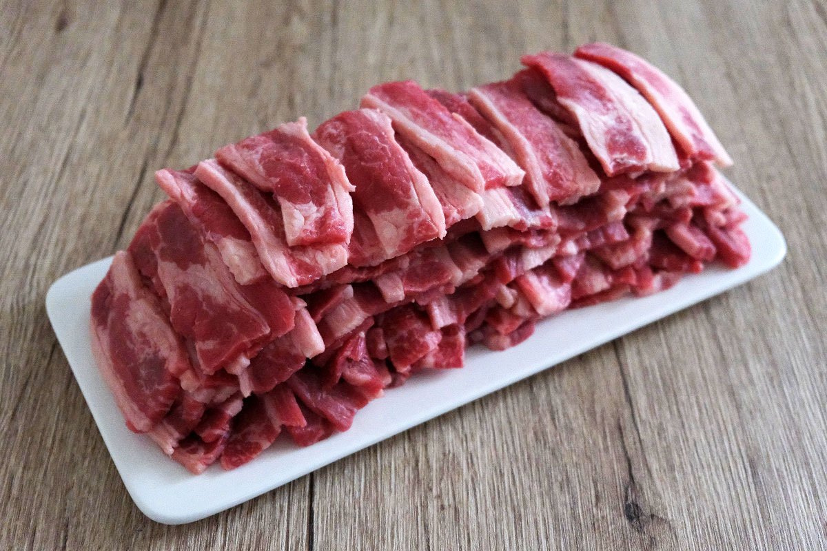 1200g(1.2kg)の焼肉の量