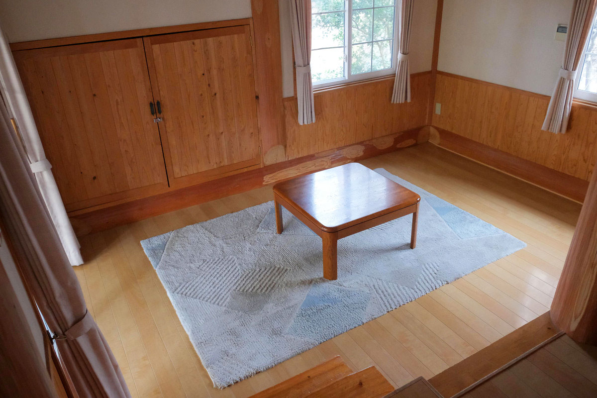 ステップダウンフロア