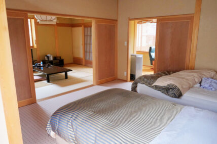 湯野温泉 芳山園 和楽亭／和(なごみ) 81平米
