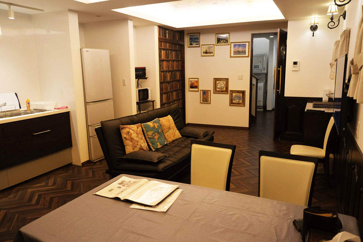 メインルーム ドア側