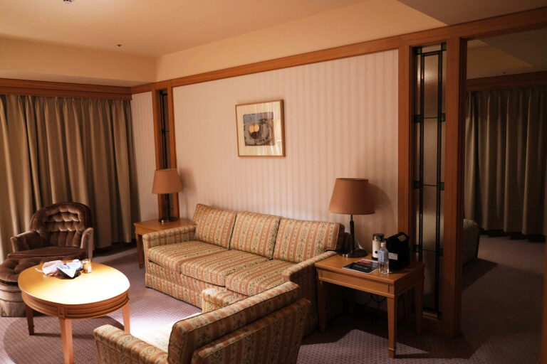 35畳（あいち健康の森プラザホテル スイートルーム）