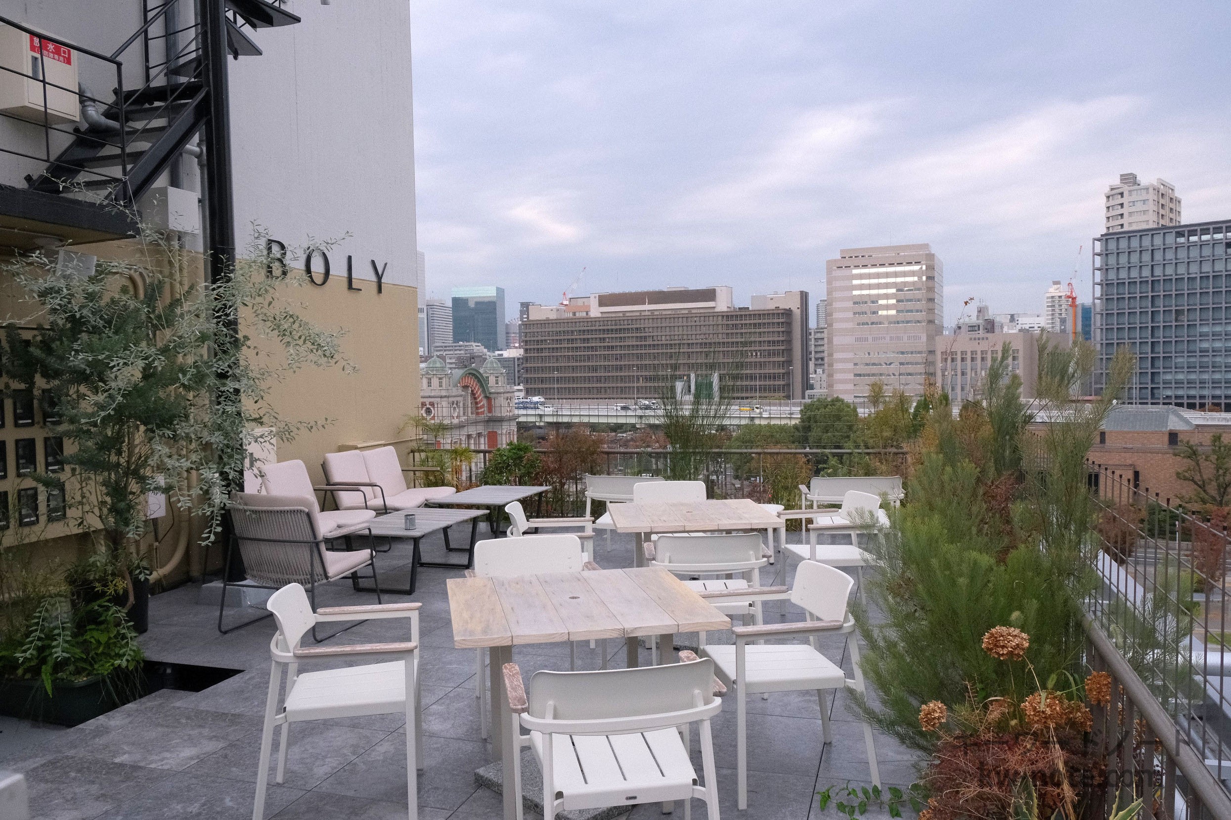 ルーフトップテラス