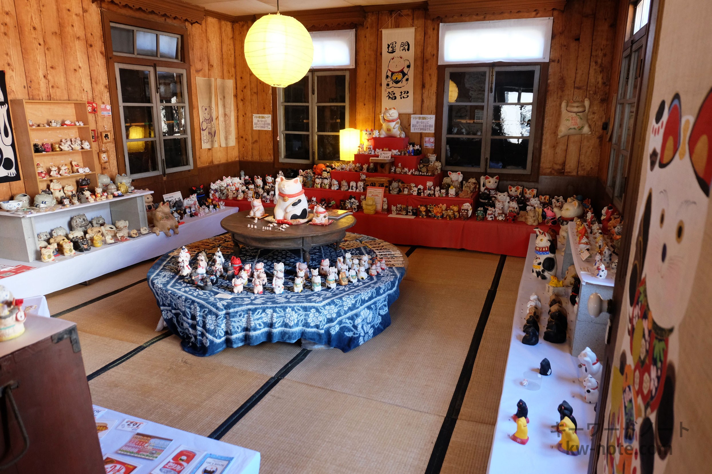 しまばら招き猫屋敷