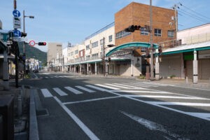 若狭街道(鳥取県庁側)