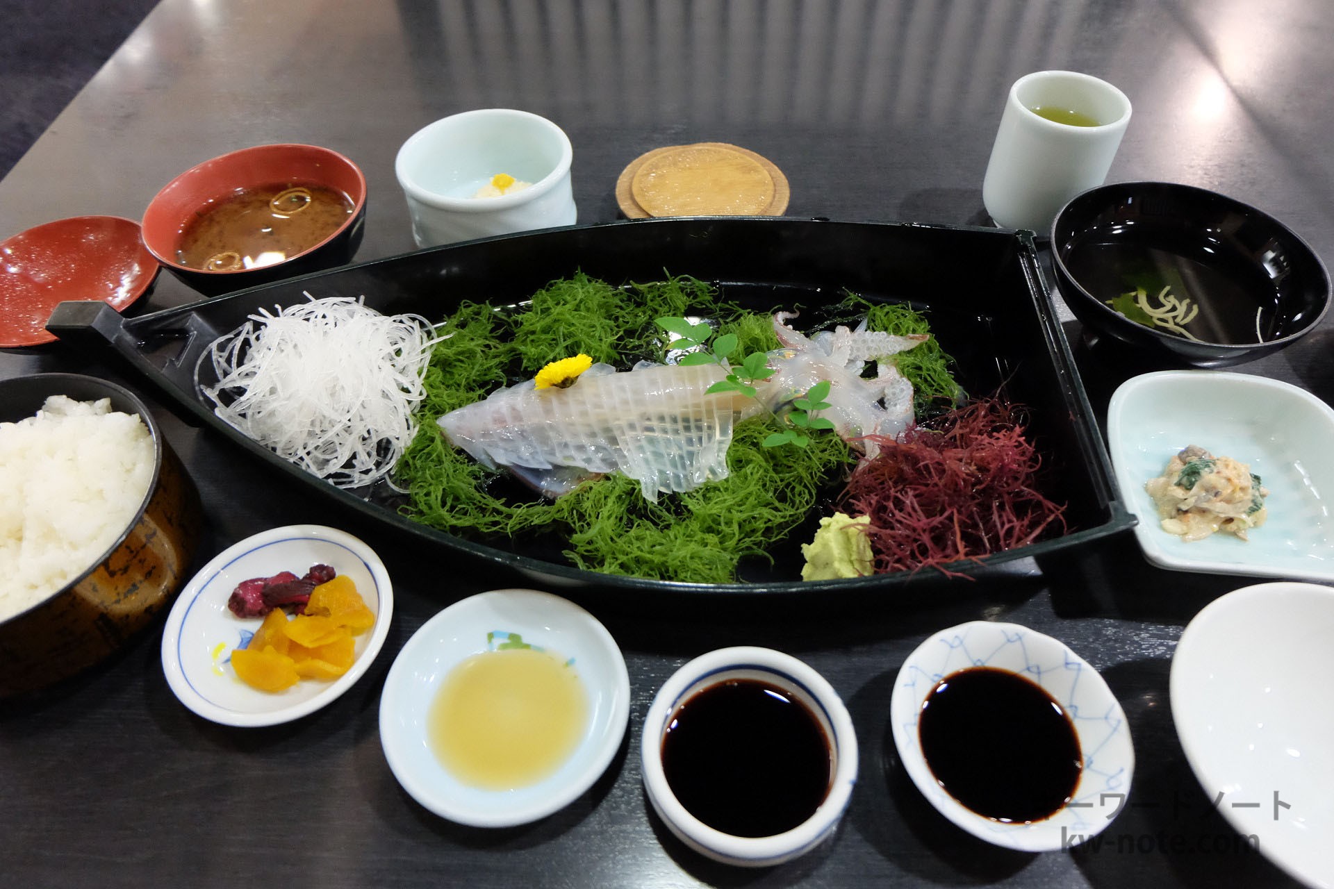 イカ活き造り定食