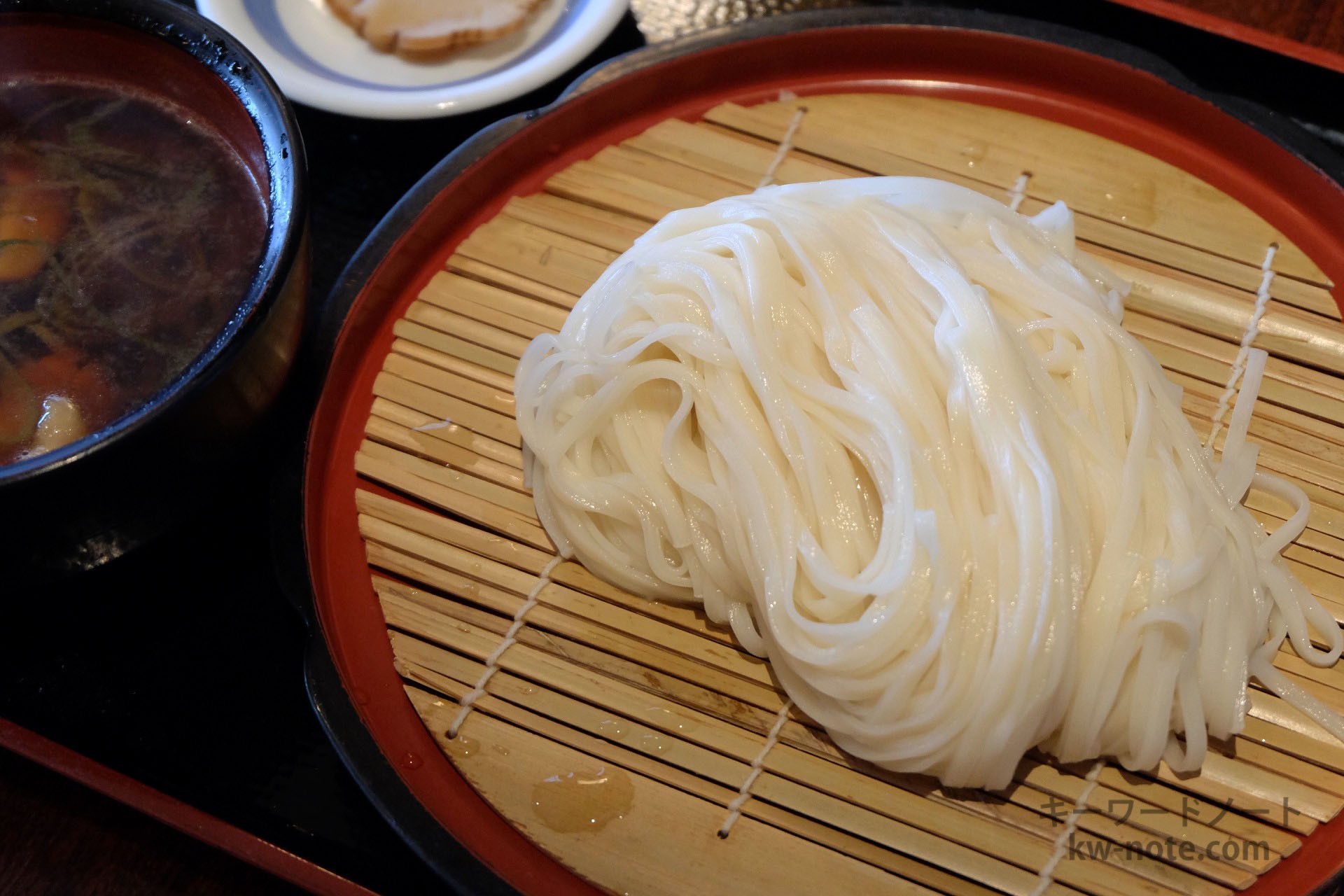 稲庭うどんの麺