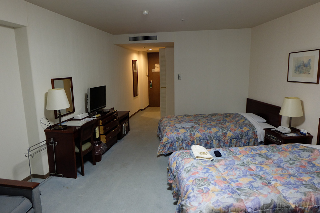 大山ロイヤルホテル 洋室ツインルーム ドア側